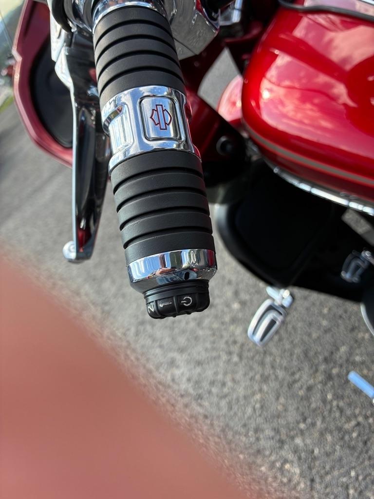 Harley-Davidson CVO Road Glide Ultra  2016