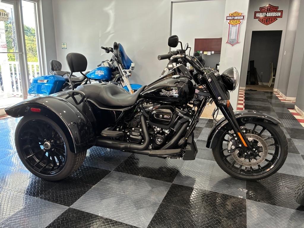 Harley-Davidson FLRT  2024