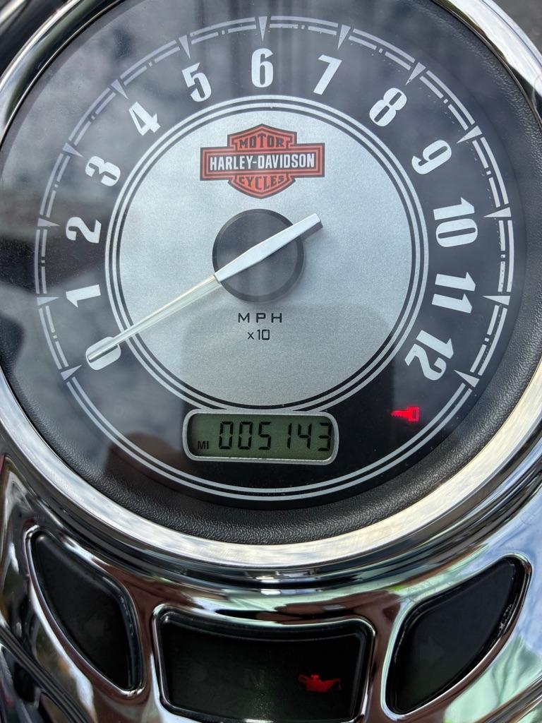 Harley-Davidson FLSTC  2009