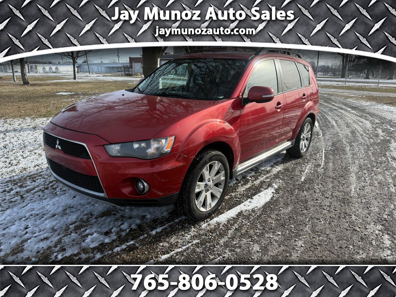 2010 Mitsubishi Outlander SE's photo