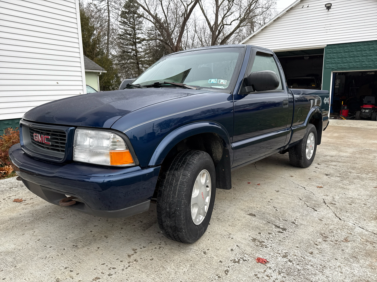 2000 GMC Sonoma SL