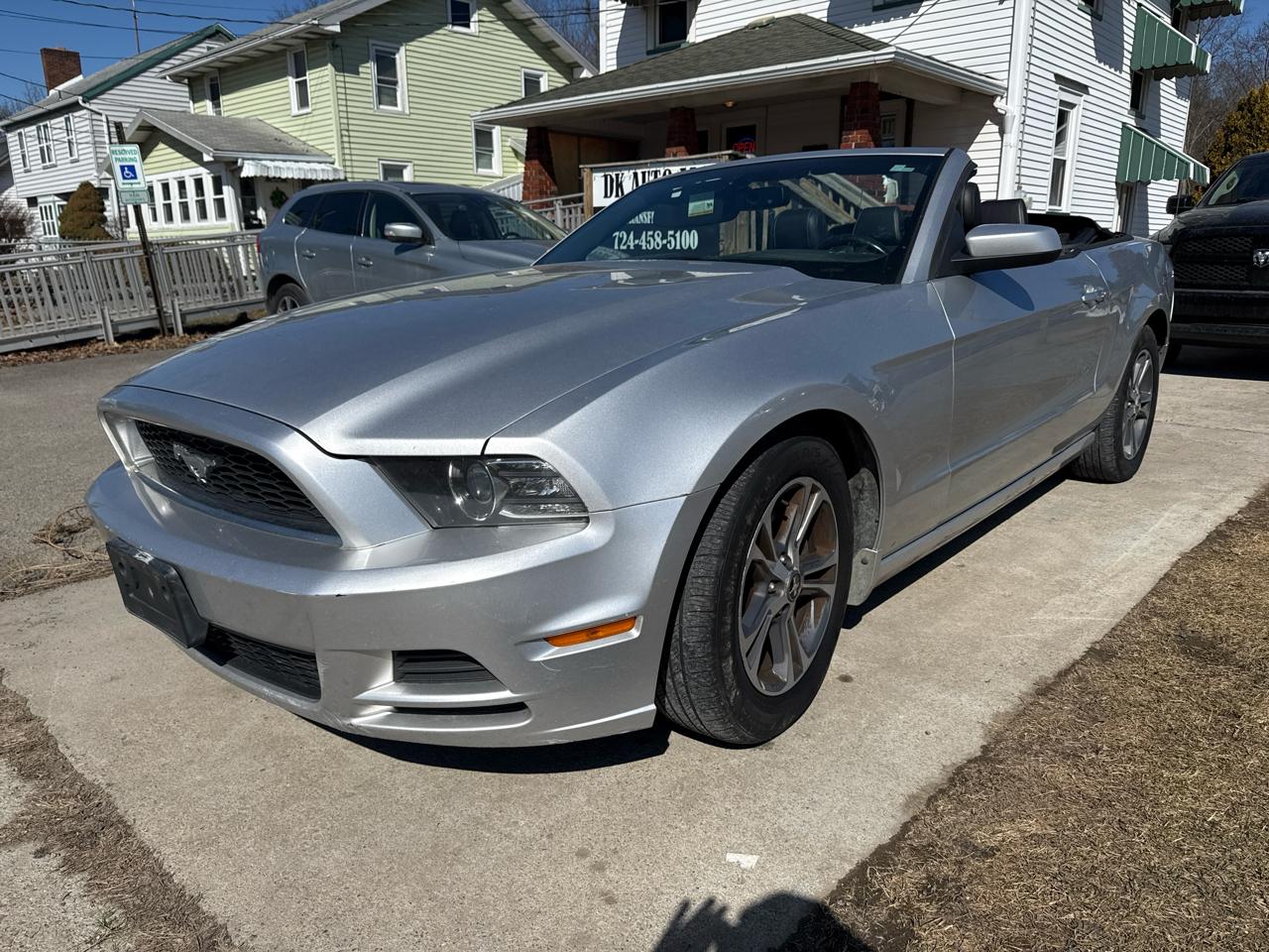 2014 Ford Mustang V6 Convertible