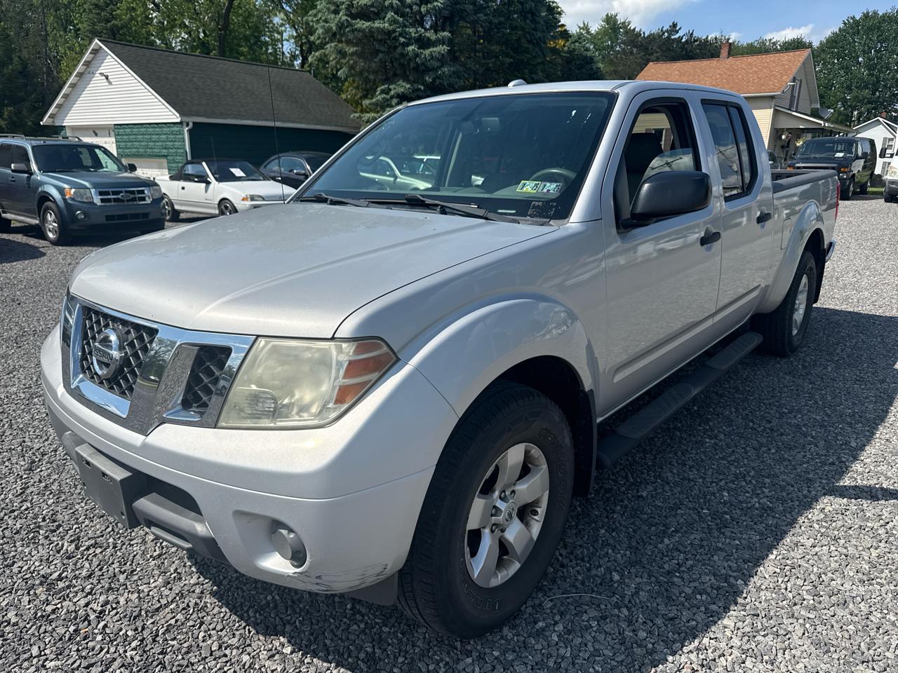 2012 Nissan Frontier 4.0 SV Crew Cab 4X4 AT LWB's photo