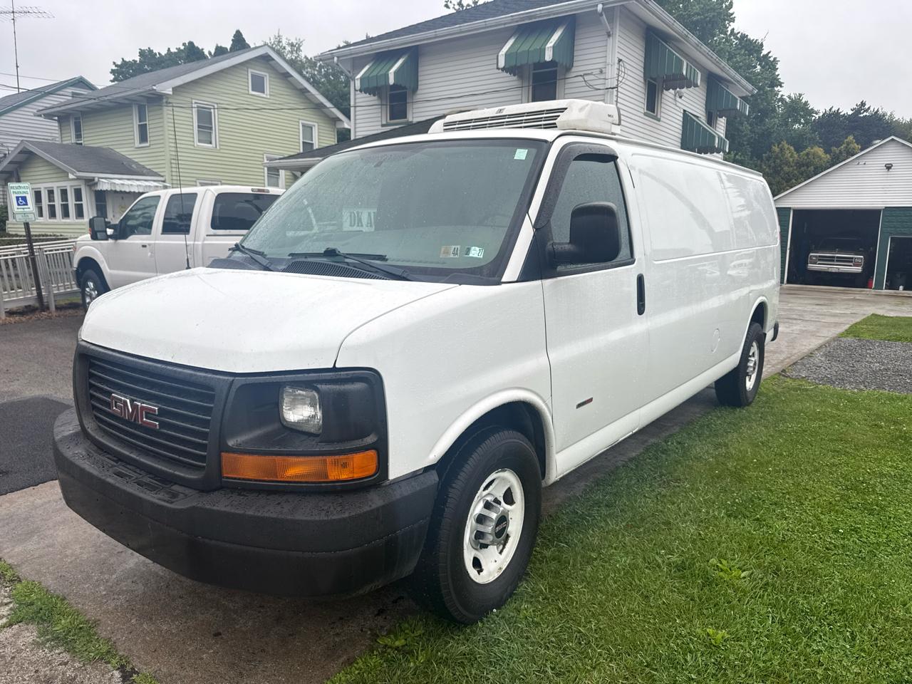 2015 GMC Savana 3500 Ext WB Cargo Van Diesel 1SD's photo