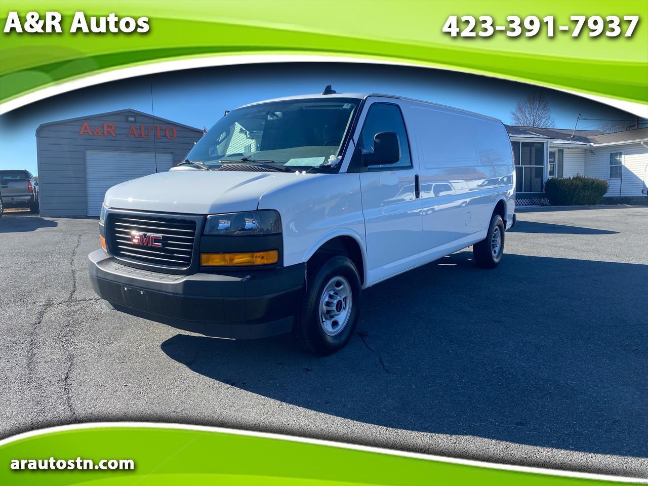2023 GMC Savana Cargo Work Van's photo