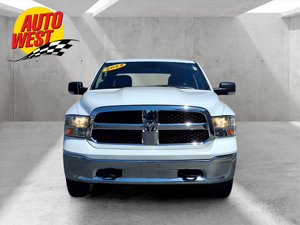 2022 Ram 1500 Classic SLT photo 2