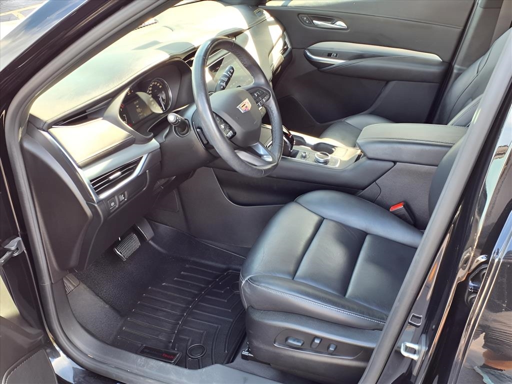 Cadillac XT4 AWD 4dr Premium Luxury 2021