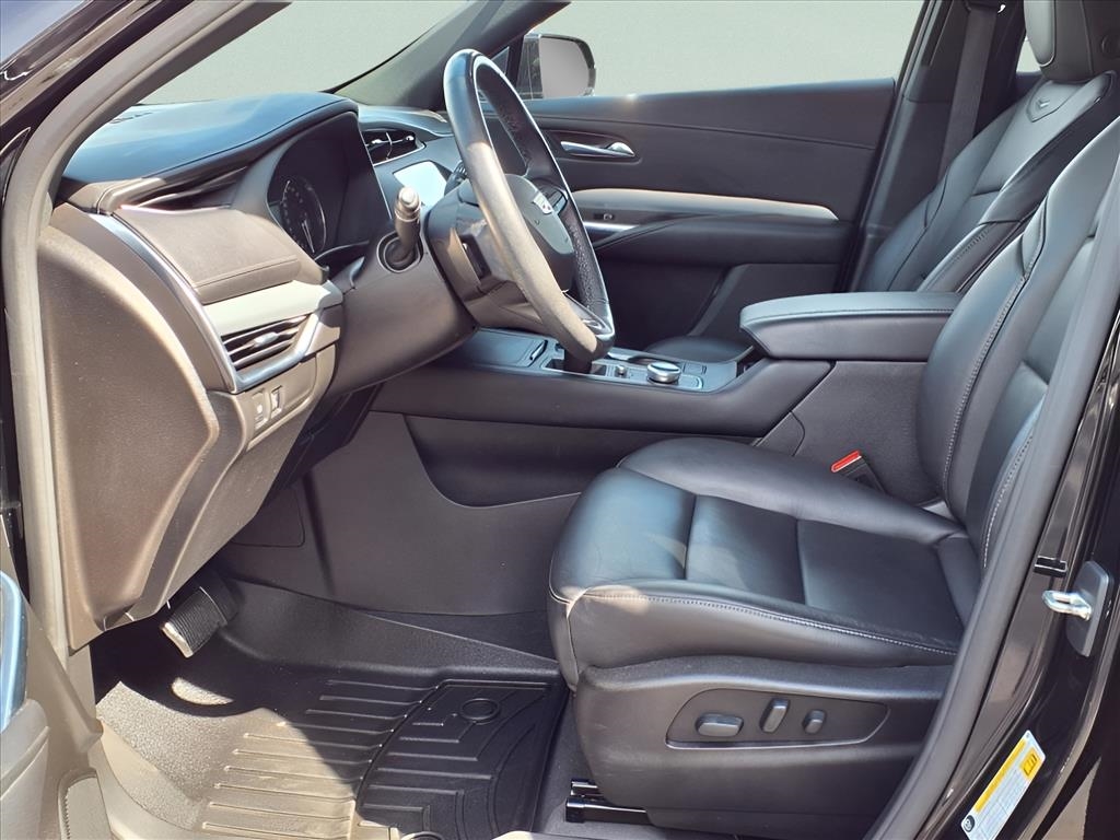 Cadillac XT4 AWD 4dr Premium Luxury 2021