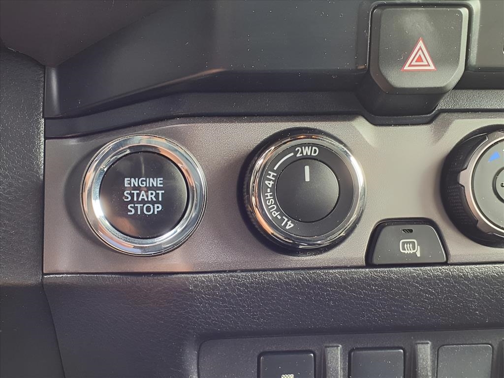 Toyota Tacoma 4WD TRD Off Road Double Cab 5' Bed V6 AT (Natl) 2019