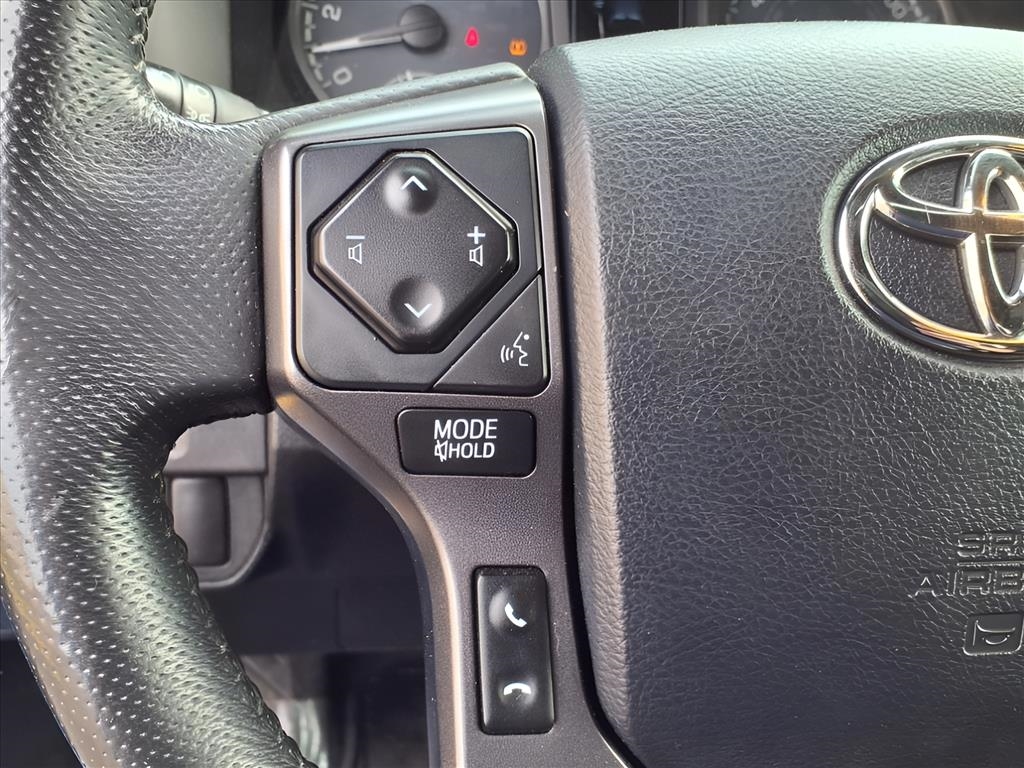Toyota Tacoma 4WD TRD Off Road Double Cab 5' Bed V6 AT (Natl) 2019