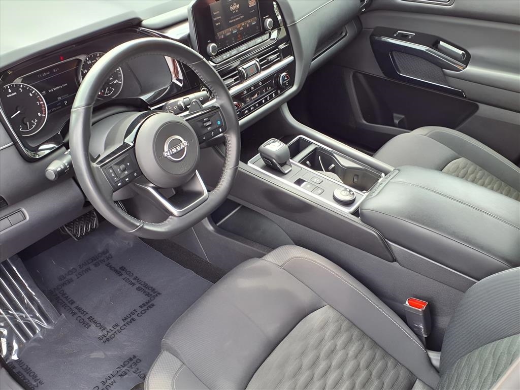 Nissan Pathfinder SV 4WD 2022