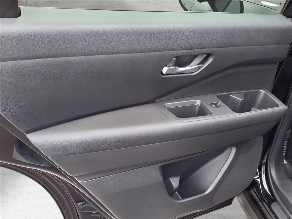 Nissan Pathfinder SV 4WD 2022