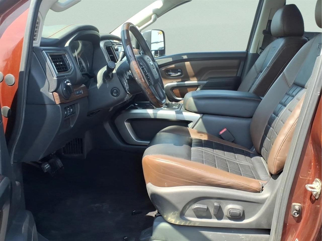 2017 Nissan Titan XD Platinum Reserve - Photo 9