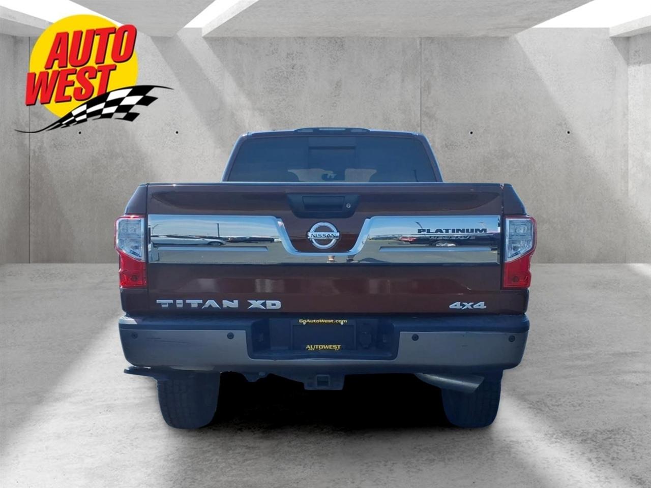 2017 Nissan Titan XD Platinum Reserve - Photo 17