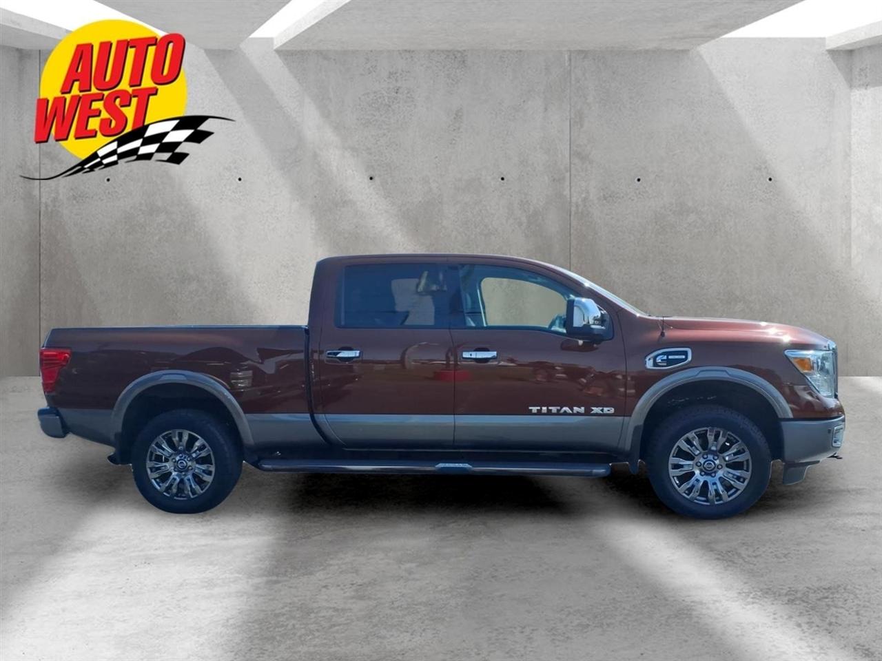 2017 Nissan Titan XD Platinum Reserve - Photo 19