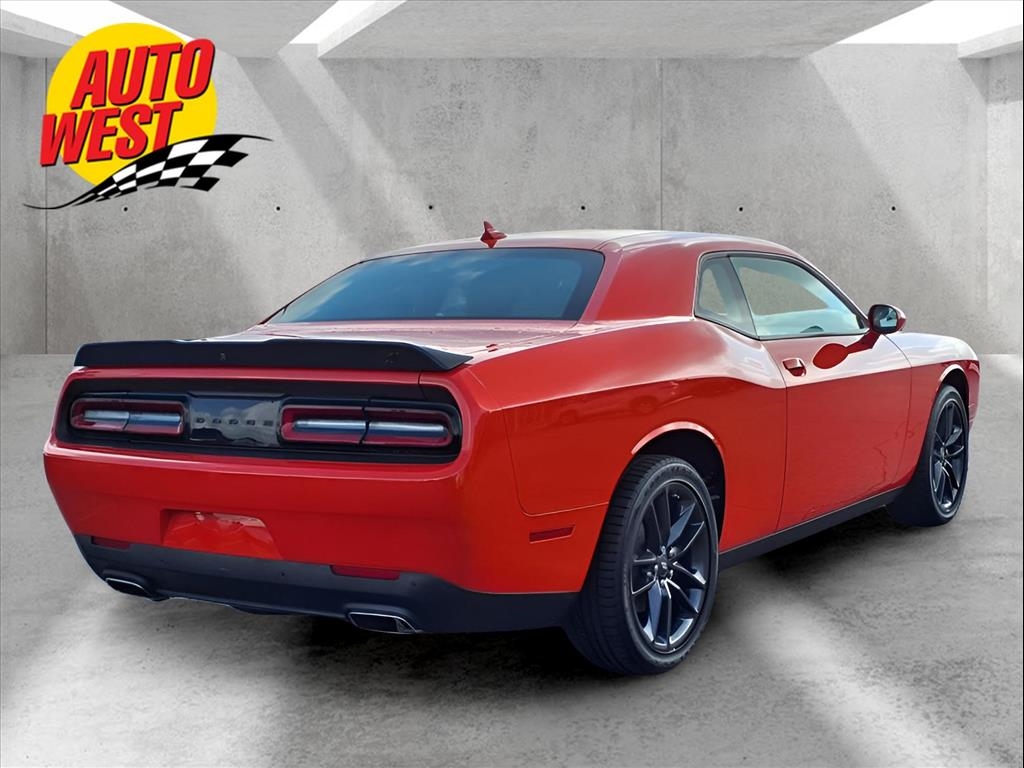 Dodge Challenger GT AWD 2022