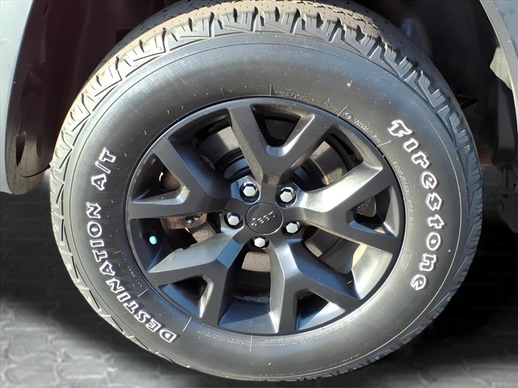 Jeep Cherokee 4WD 4dr Trailhawk 2016