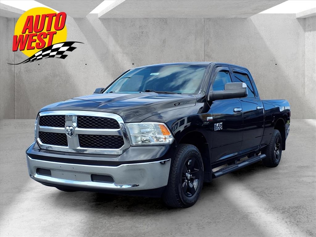 RAM 1500 4WD Crew Cab 149" SLT 2016