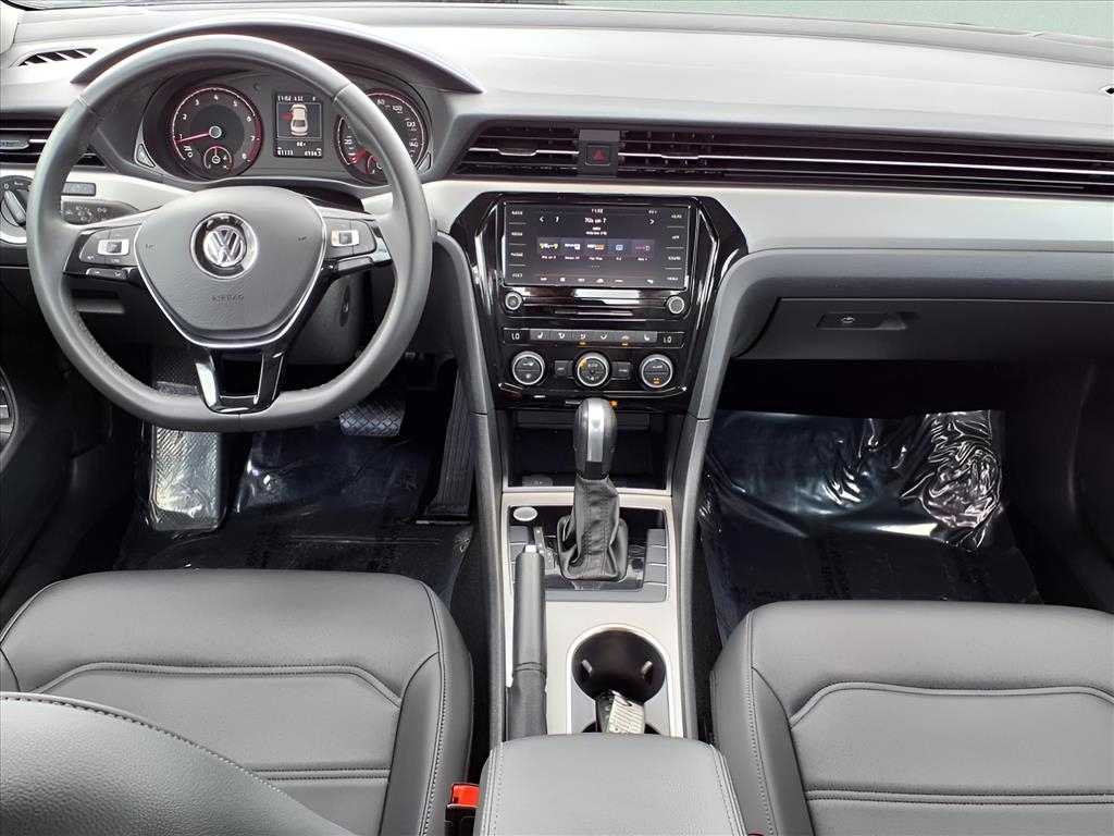 Volkswagen Passat 2.0T SE Auto 2022