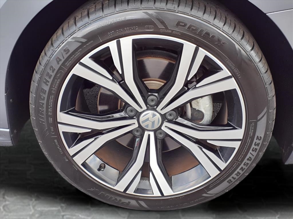 Volkswagen Passat 2.0T SE Auto 2022