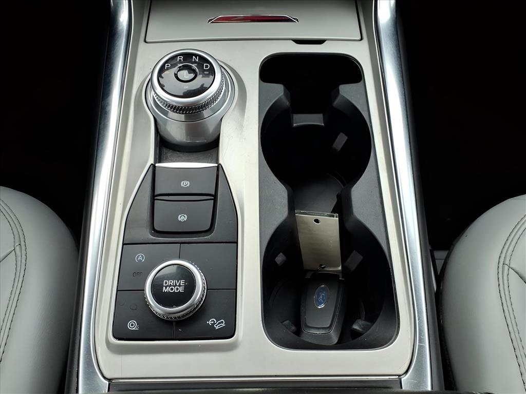 Ford Explorer XLT 4WD 2021