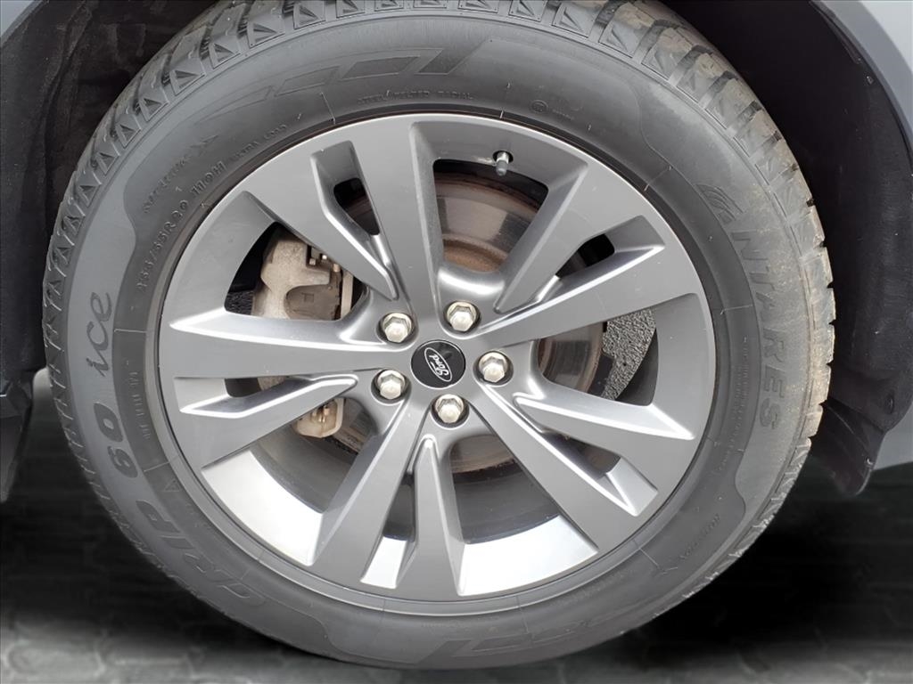 Ford Explorer XLT 4WD 2021