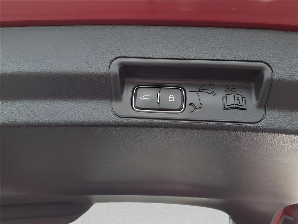 Ford Explorer XLT 4WD 2021