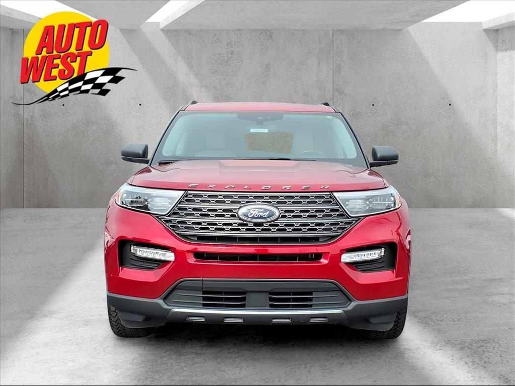 2021 Ford Explorer XLT 4WD's photo