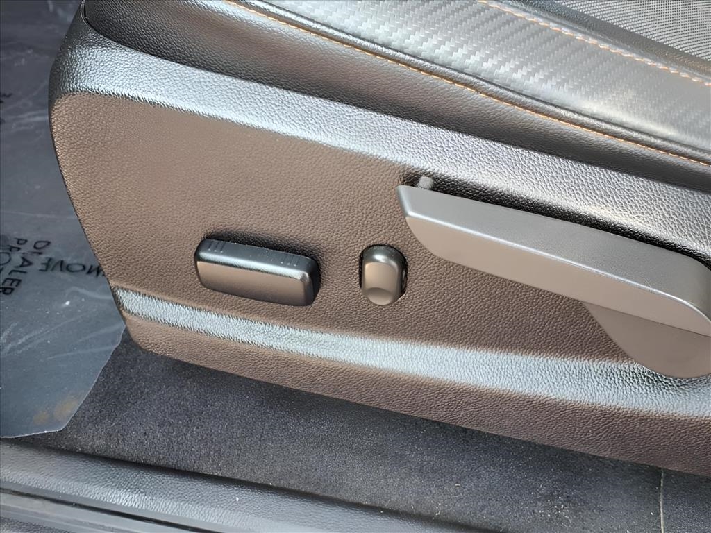 GMC Canyon 4WD Crew Cab 128" AT4 w/Cloth 2022