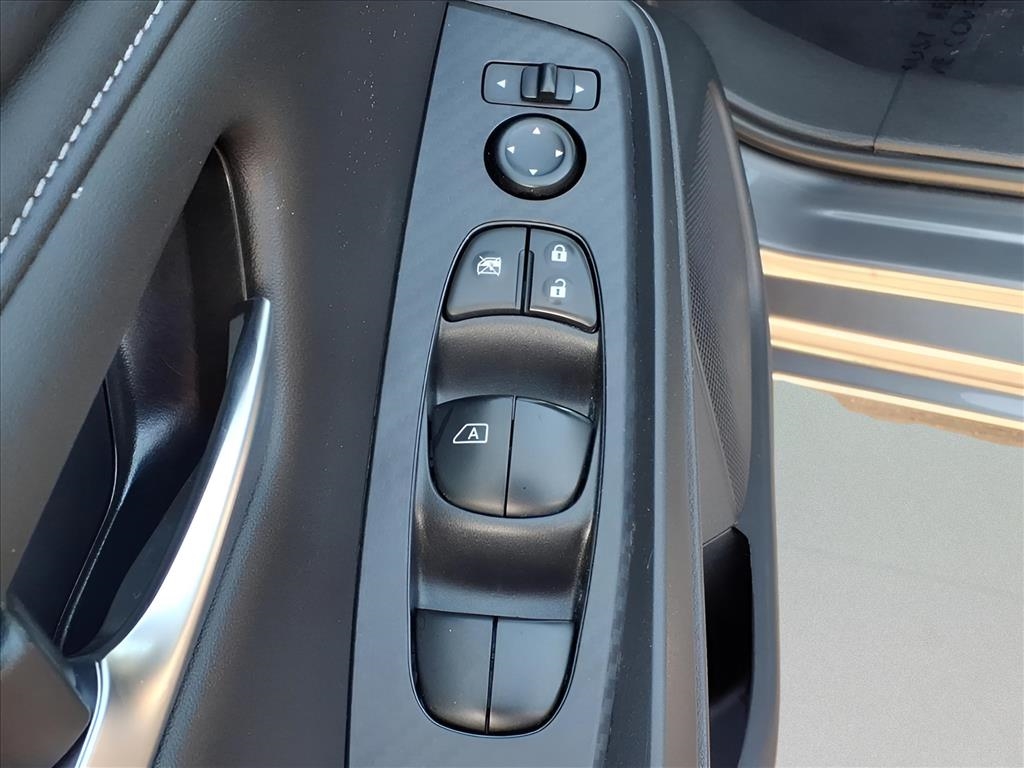 Nissan Sentra SV CVT 2024