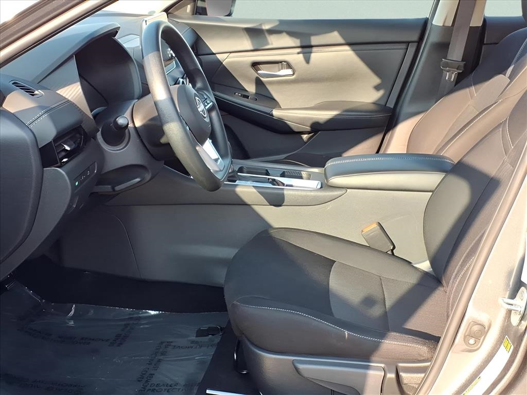 Nissan Sentra SV CVT 2024