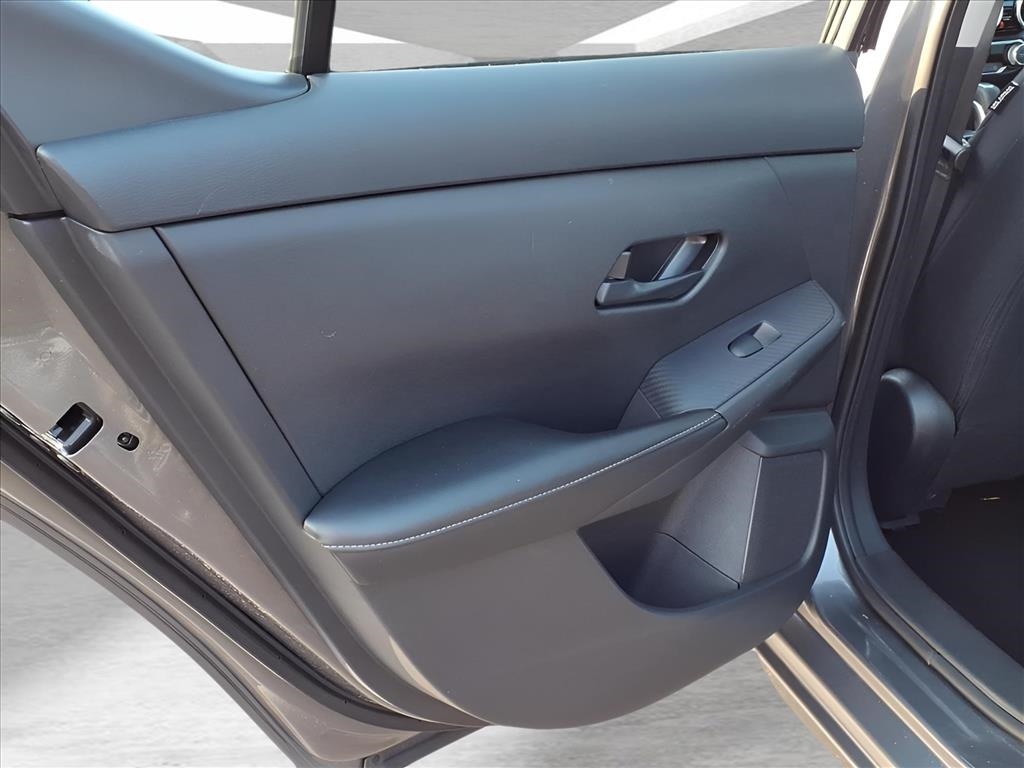 Nissan Sentra SV CVT 2024