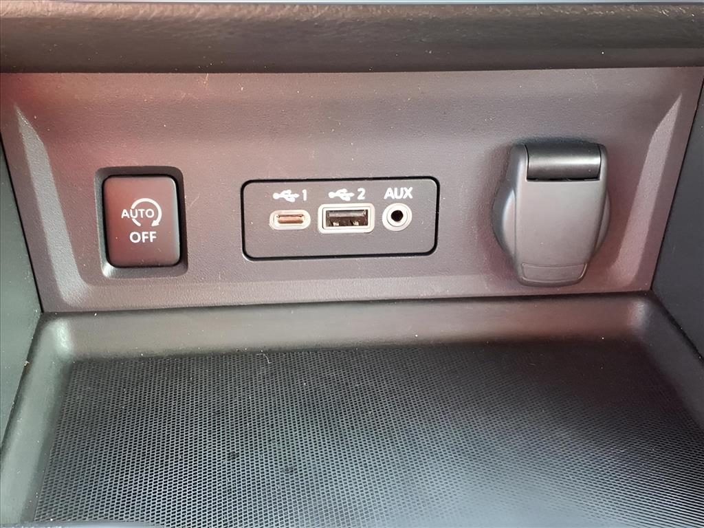 Nissan Sentra SV CVT 2024