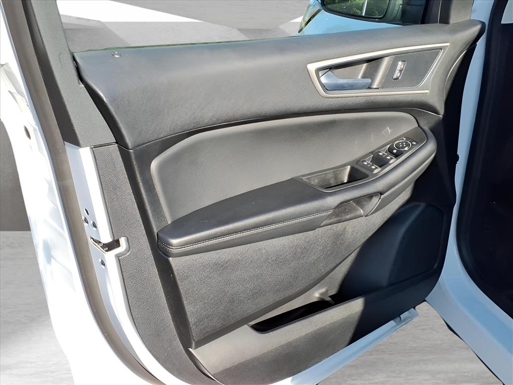 Ford Edge SEL AWD 2024