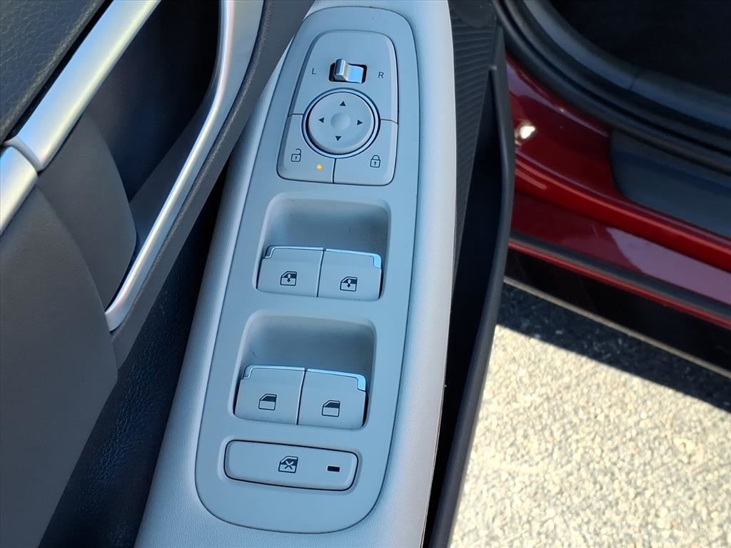 Hyundai Sonata SEL 2.5L FWD 2024