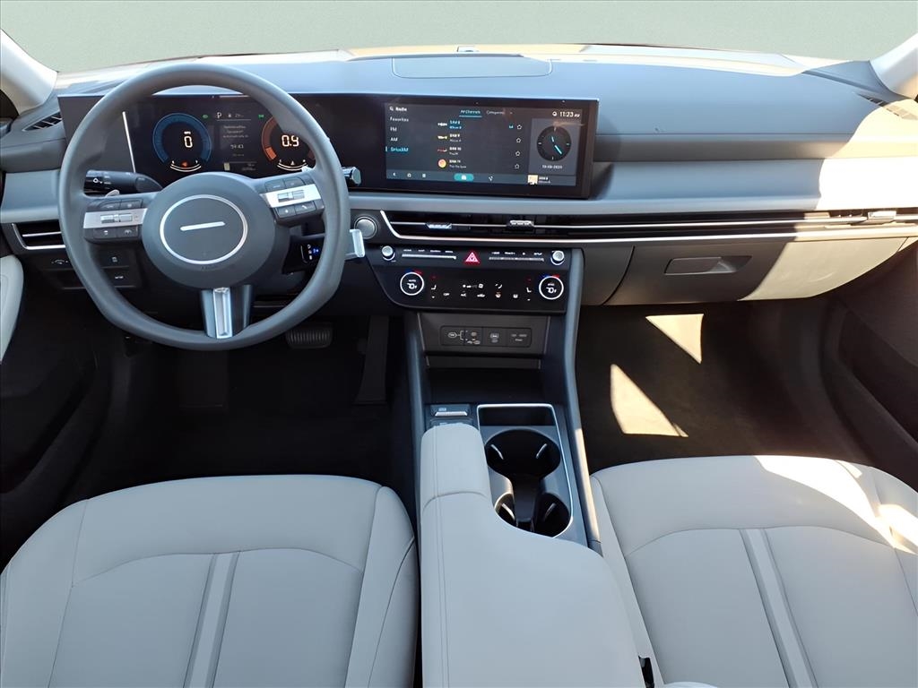 Hyundai Sonata SEL 2.5L FWD 2024