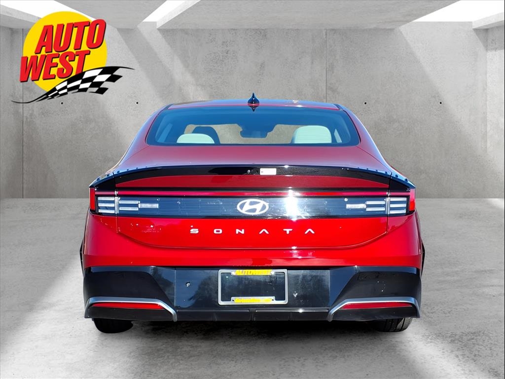 Hyundai Sonata SEL 2.5L FWD 2024