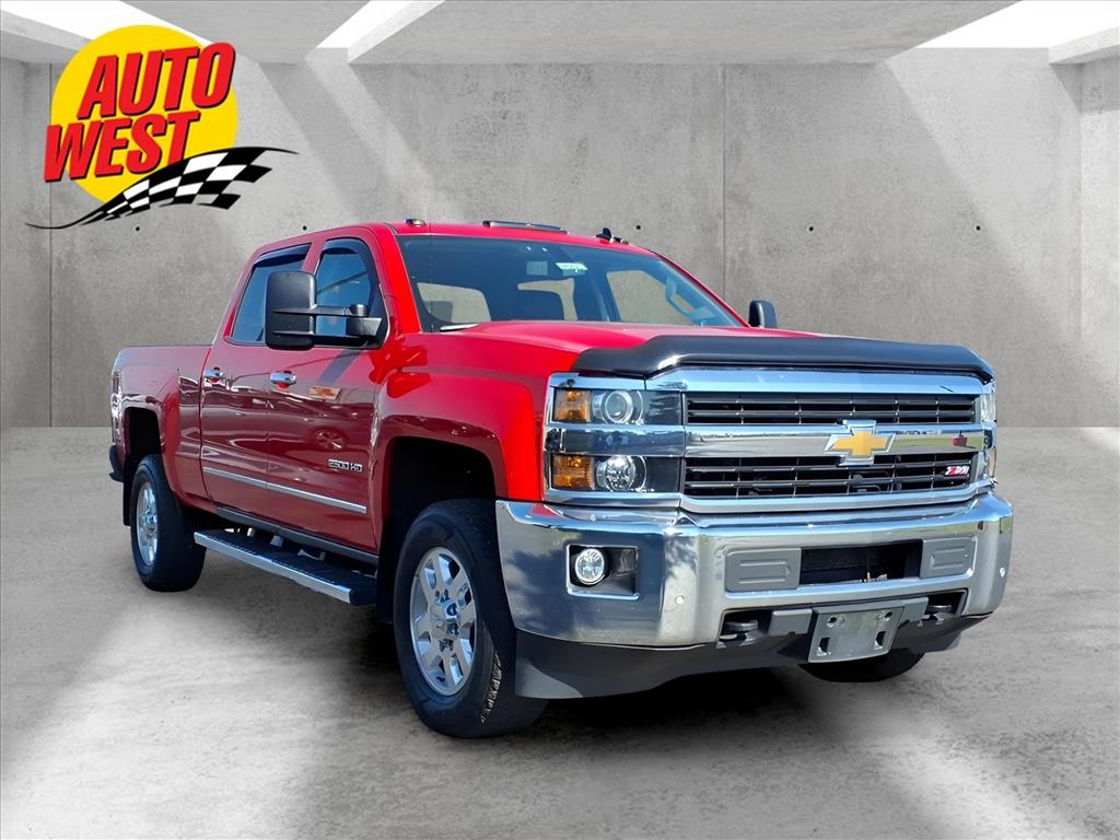 Chevrolet Silverado 2500HD 4WD Crew Cab 153.7" LTZ 2015