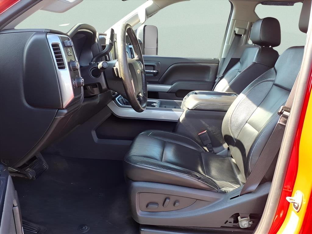 Chevrolet Silverado 2500HD 4WD Crew Cab 153.7" LTZ 2015