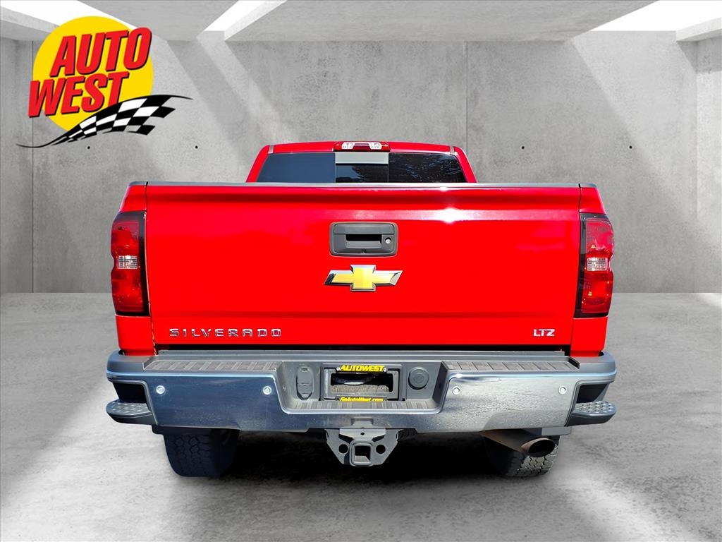 Chevrolet Silverado 2500HD 4WD Crew Cab 153.7" LTZ 2015