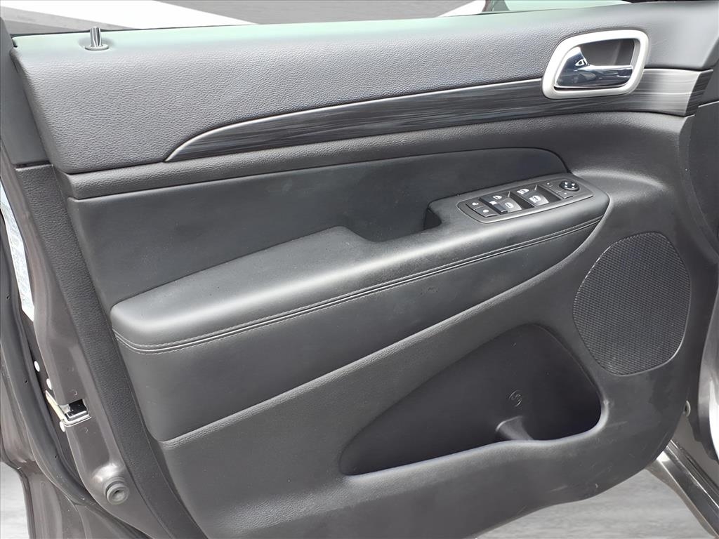 Jeep Grand Cherokee Altitude 4x4 2021