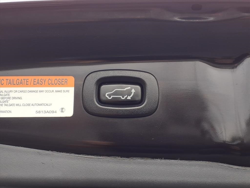 Mitsubishi Outlander PHEV SEL S-AWC 2022