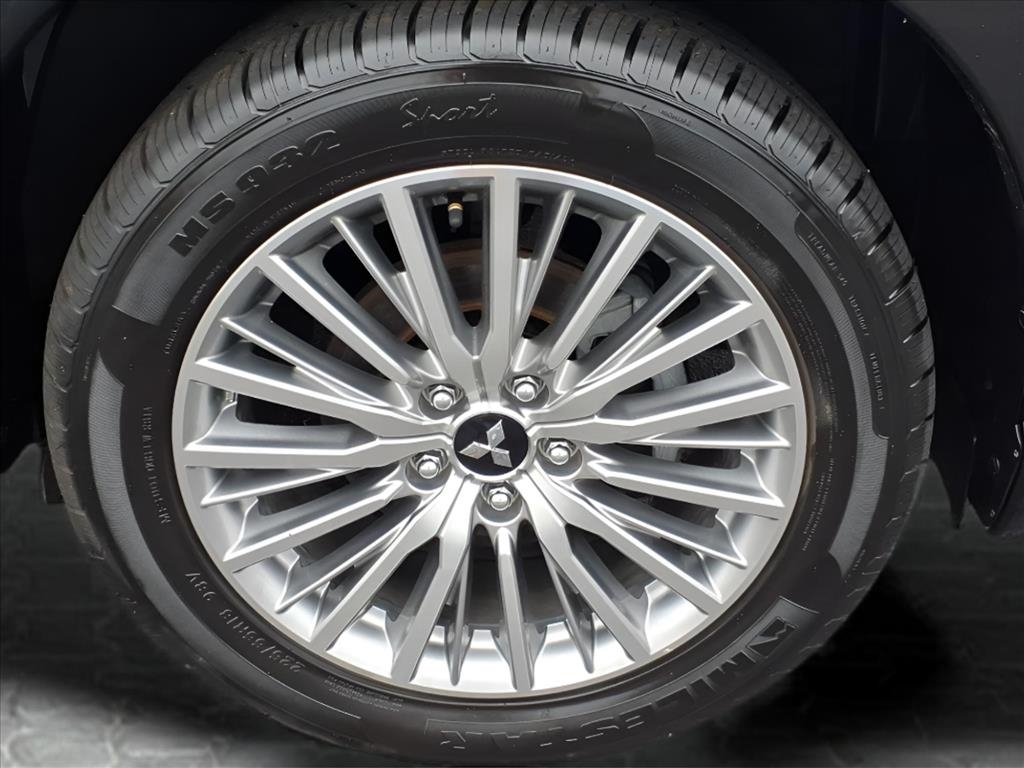 Mitsubishi Outlander PHEV SEL S-AWC 2022
