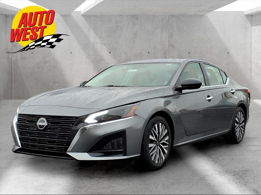 2024 Nissan Altima 2.5 SV Sedan