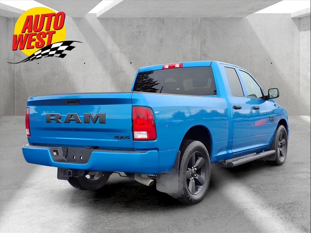 RAM 1500 Classic Express 4x4 Quad Cab 6'4" Box 2021