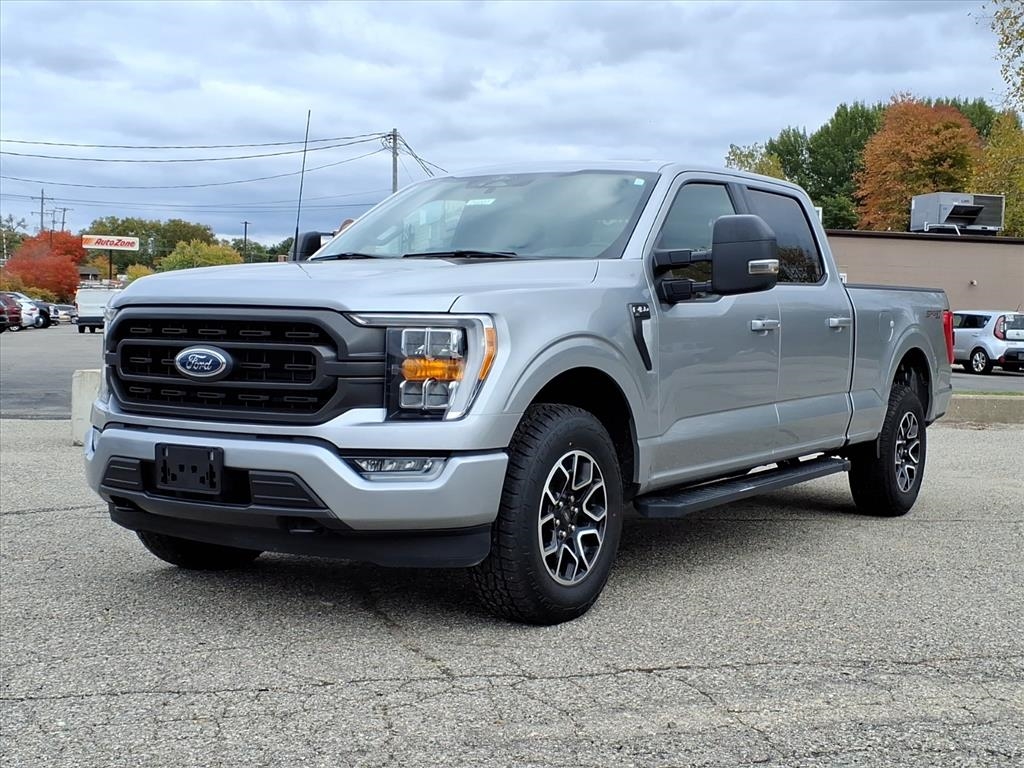 Ford F-150 XL 4WD SuperCrew 5.5' Box 2022