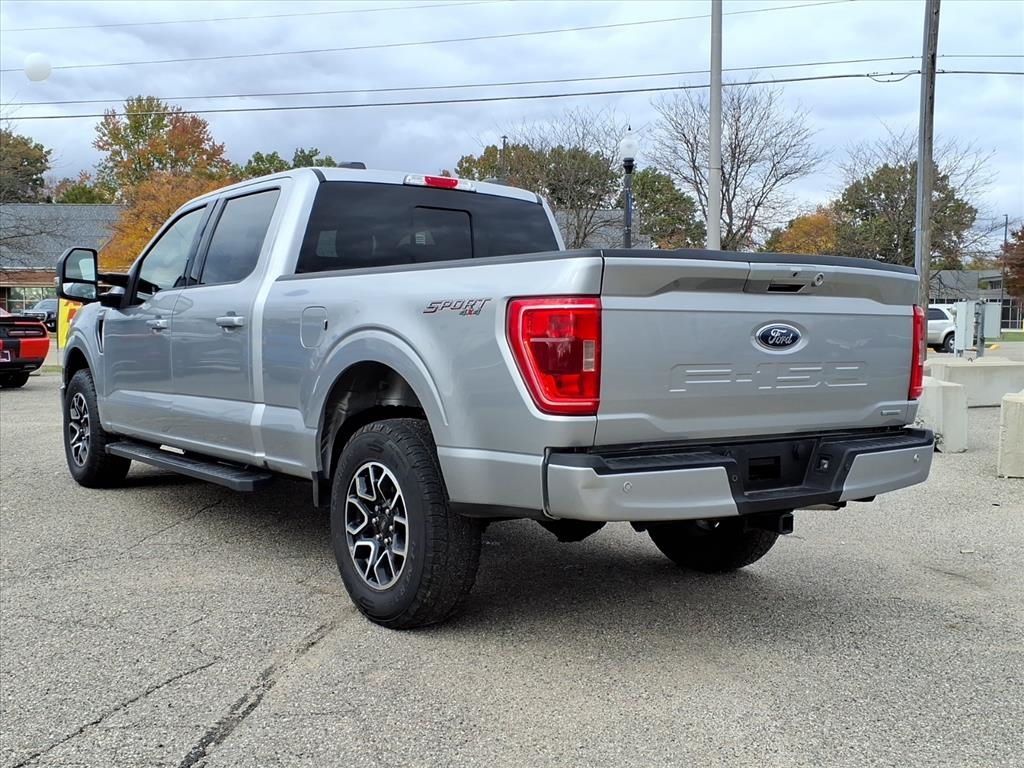 Ford F-150 XL 4WD SuperCrew 5.5' Box 2022