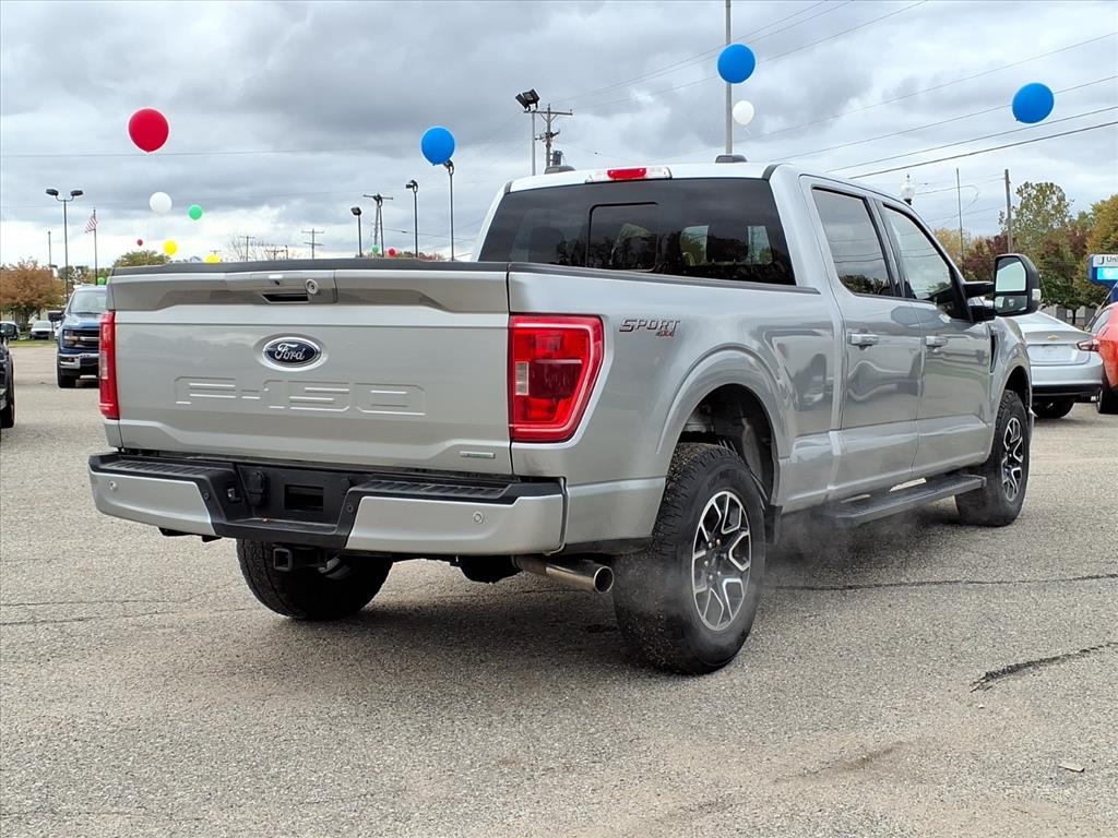 Ford F-150 XL 4WD SuperCrew 5.5' Box 2022