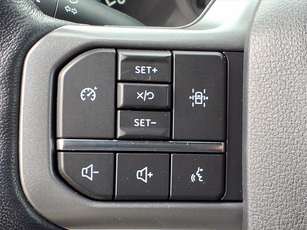 Ford F-150 XL 4WD SuperCrew 5.5' Box 2022