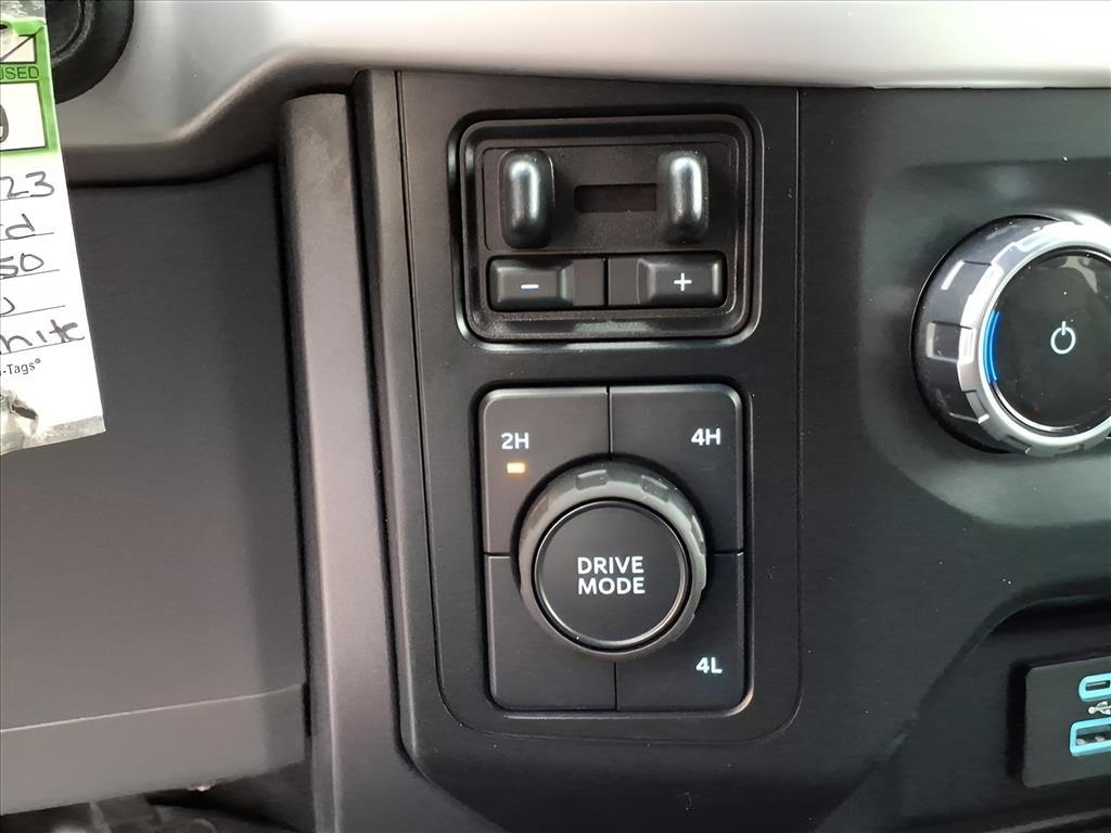Ford F-150 XLT 4WD SuperCrew 5.5' Box 2023